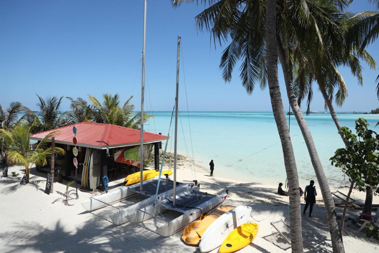 Si! Beach House Dhiffushi Buitenkant foto